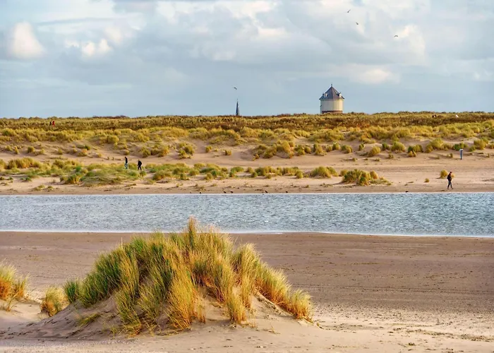 In Duinbergen With Sea Views