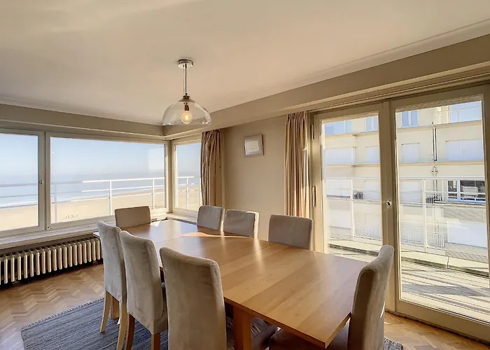 In Duinbergen With Sea Views