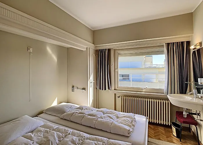 Appartement In Duinbergen With Sea Views Knokke-Heist