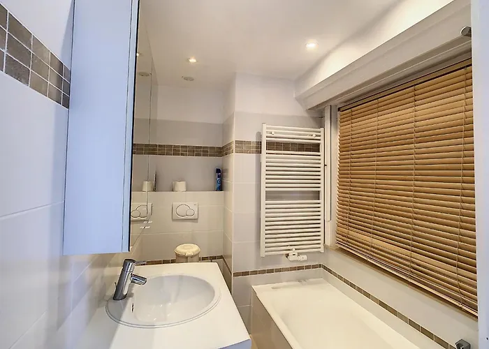 In Duinbergen With Sea Views Appartement